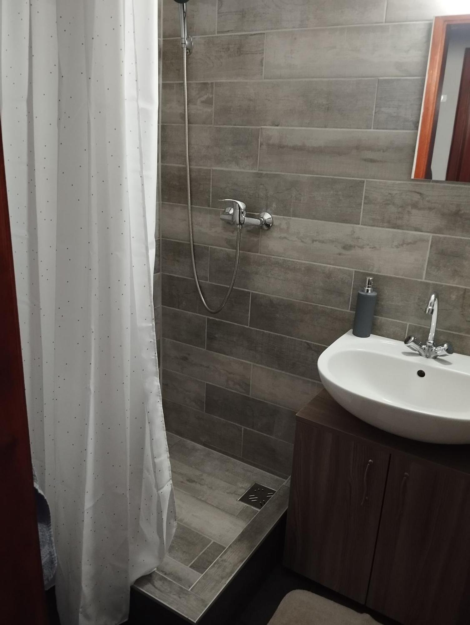 Hellasz Apartman Gyula Dış mekan fotoğraf